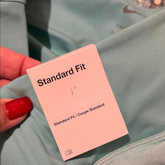 Nike Women's Aqua Skorts Dri Fit size X Large - Picture 4 of 4